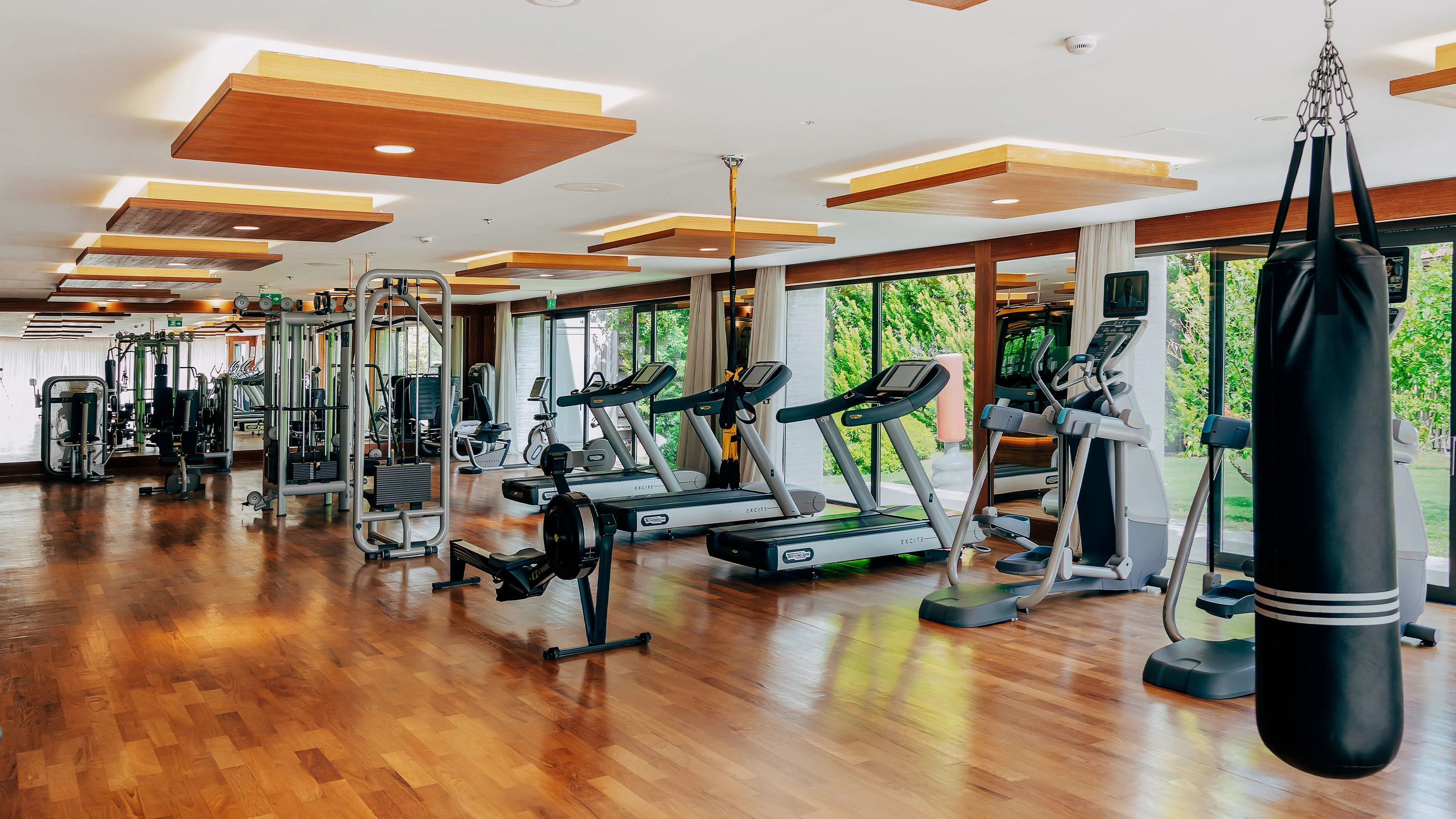 D Resort Göcek fitness merkezi, modern donanımlı spor salonu